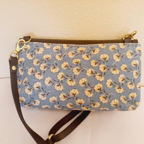 R. Riveter Canvas Print Crossbody Purse - Picture 6 of 15